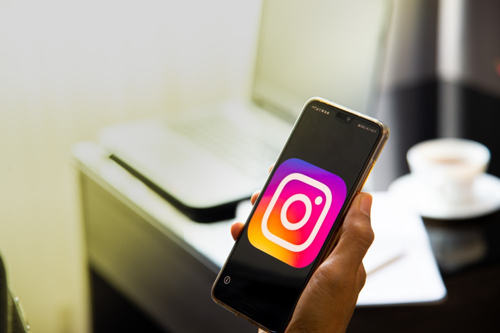 How to Get Swipe up on Instagram Without 10k Followers